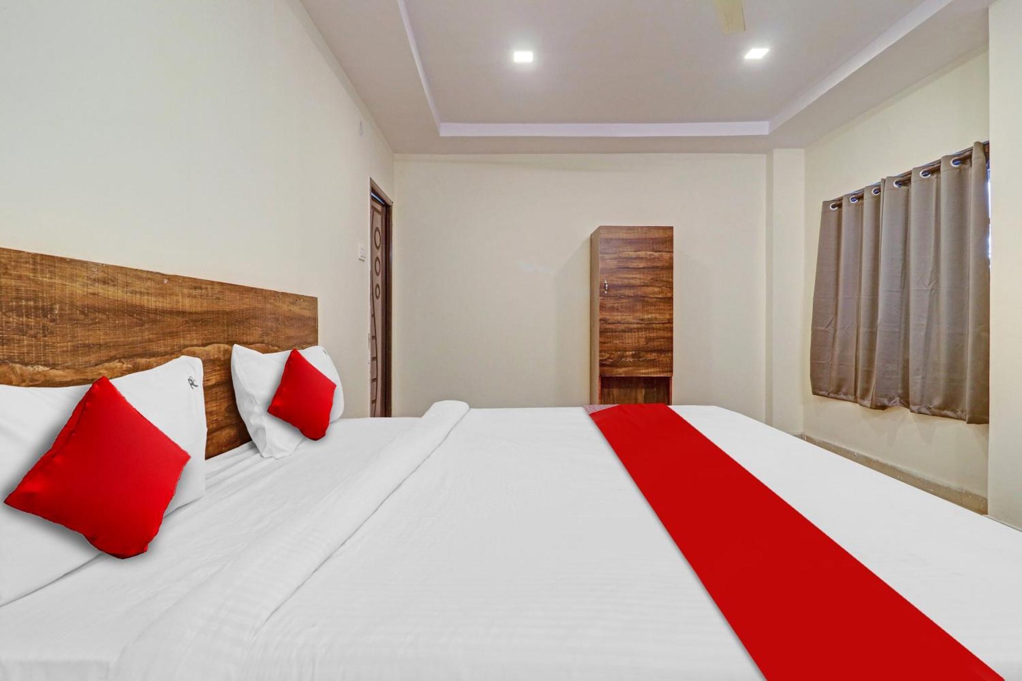Hotel O R Square Inn Hyderabad Exterior photo